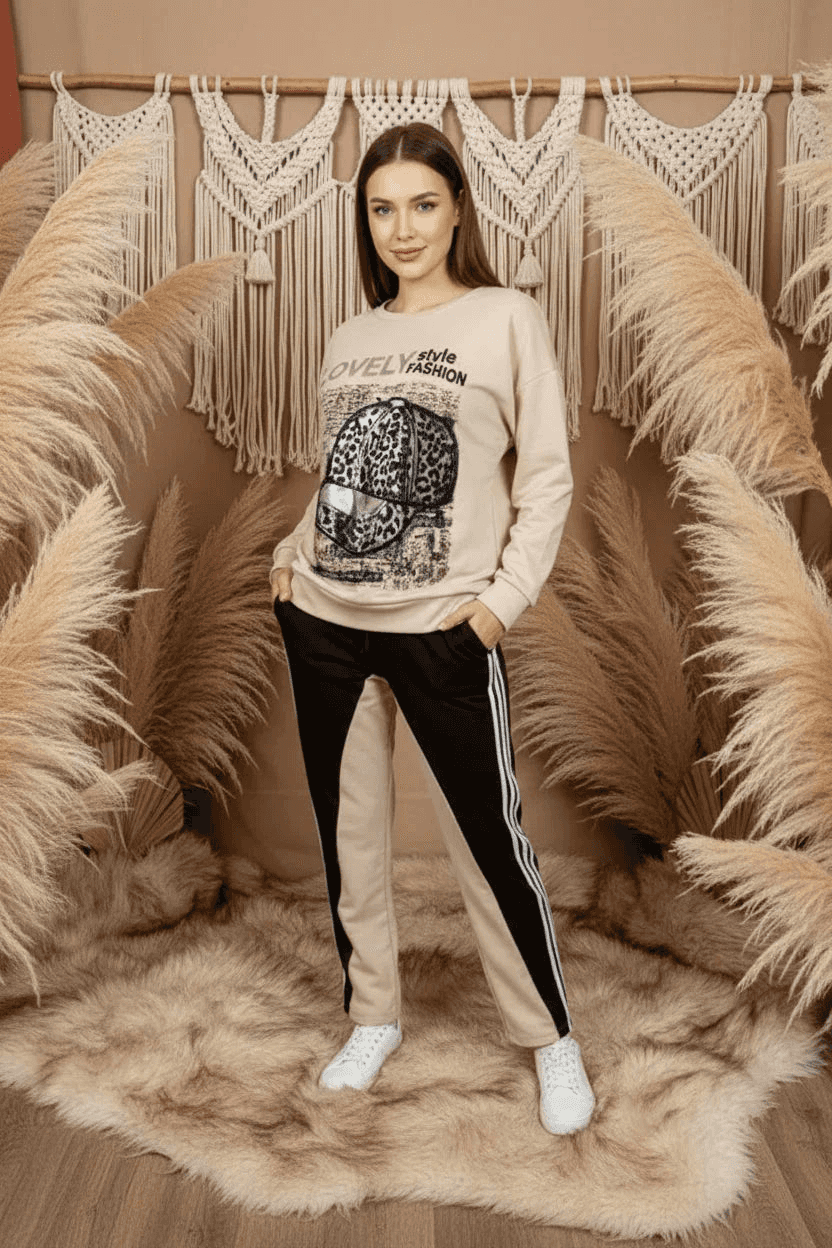 Sweaty Leo Cap Lovely Sweatshirt Sweaty-Lovely_Cap_Leo_Beige Purplerose Fashion