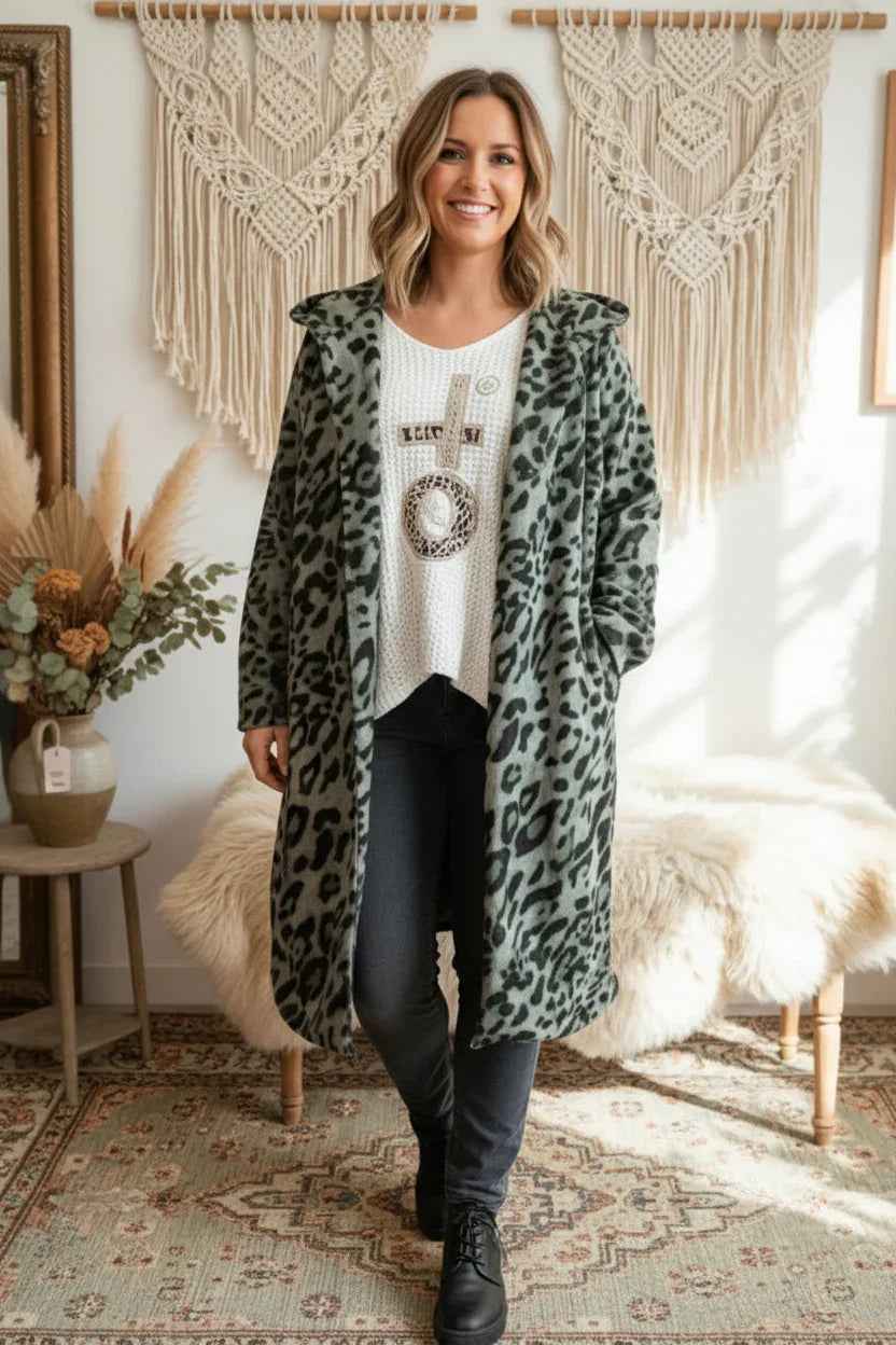 Sweaty Mantel Khaki Leo Jacke Sweaty-Mantel_Kapuze_Green_Leo Purplerose Fashion