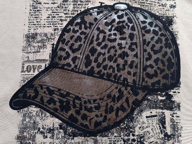 Sweaty Leo Cap Lovely