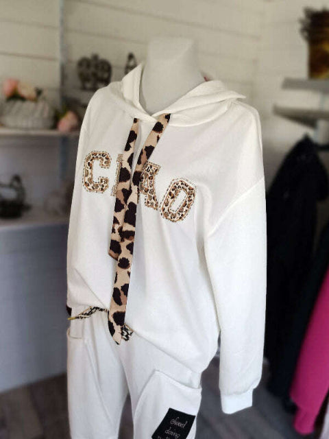 Kapuzenshirt_Ciao_Strass