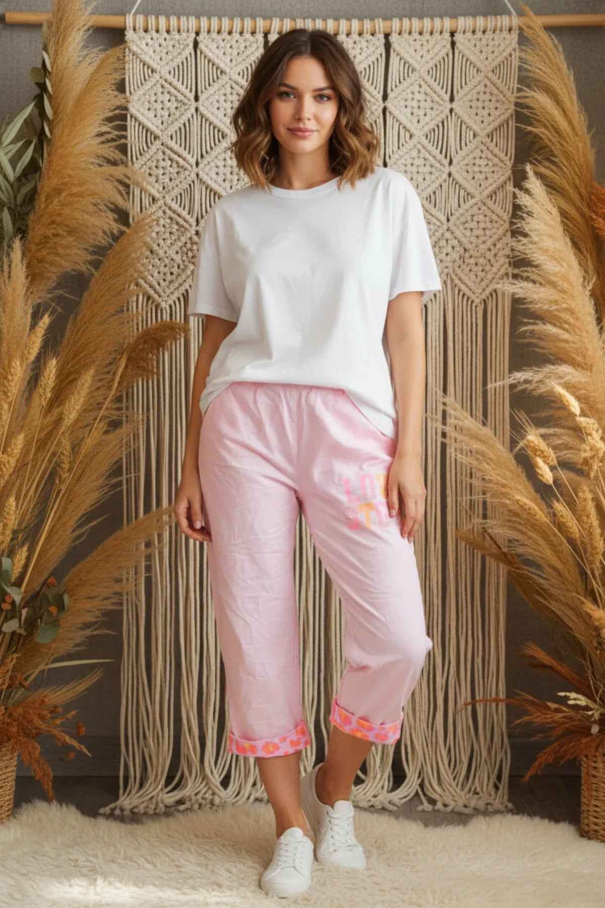 Moderne Jogpant mit Neon Leo Muster Jogpants moderne_Jogpant_mit_Neon_Leo_Muster Purplerose Fashion